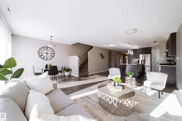 8409 24 AV SW, Edmonton, AB T6X 2G1