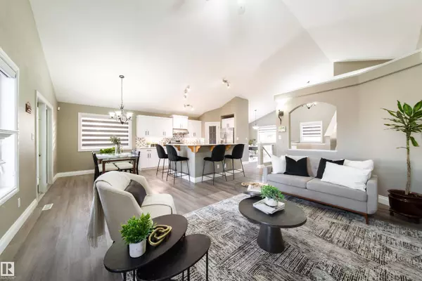 114 CARSON DR, Sherwood Park, AB T8H 2K4