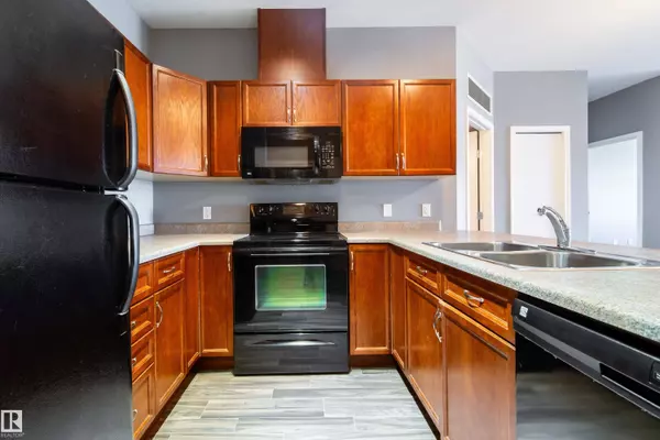 #408 4316 139 AV NW, Edmonton, AB T5Y 0L1