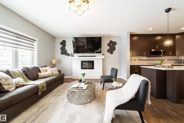 2716 11 ST NW, Edmonton, AB T6T 0X9