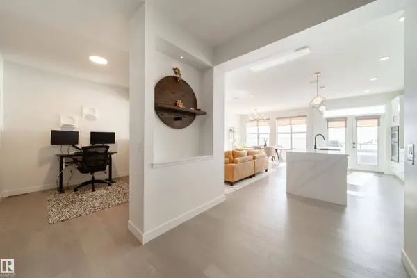 19 STURTZ PL, Leduc, AB T9E 1M6