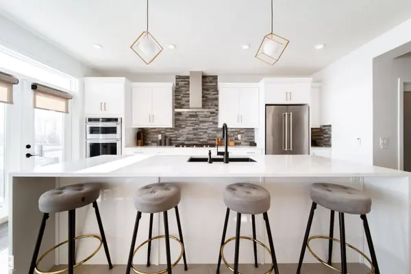 19 STURTZ PL, Leduc, AB T9E 1M6