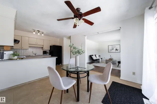 3518 78 ST NW, Edmonton, AB T6K 0E9