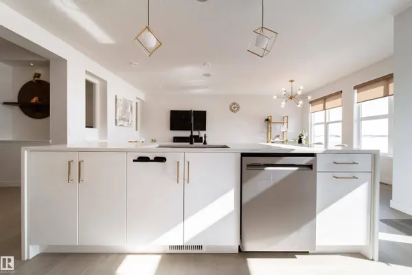 19 STURTZ PL, Leduc, AB T9E 1M6