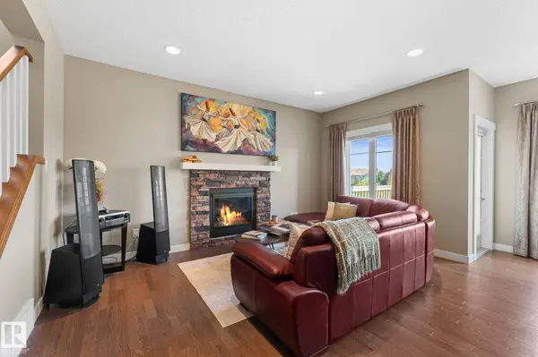 3413 CAMERON HEIGHTS COVE NW, Edmonton, AB T6M 0R5