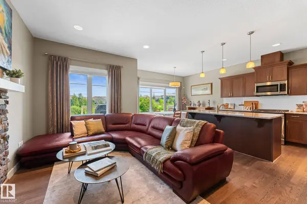3413 CAMERON HEIGHTS COVE NW, Edmonton, AB T6M 0R5