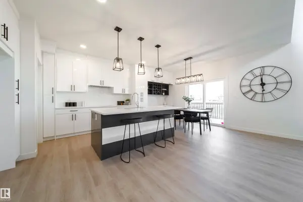 33 SUN MEADOWS CL, Stony Plain, AB T7Z 0K1