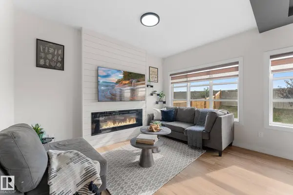 1142 GOLDFINCH CR NW, Edmonton, AB T5S 0R1