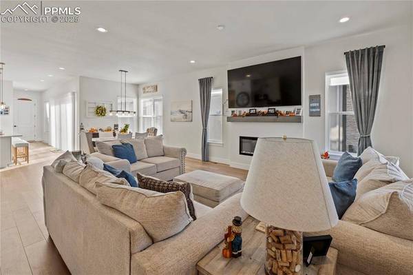 9557 Carcassonne PL, Colorado Springs, CO 80924