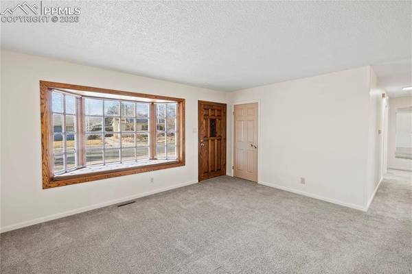 3605 Windsor AVE, Colorado Springs, CO 80907