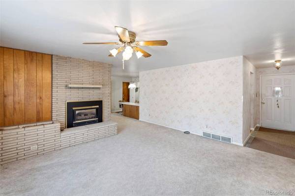 2043 Patrician WAY, Colorado Springs, CO 80909