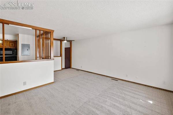 3605 Windsor AVE, Colorado Springs, CO 80907