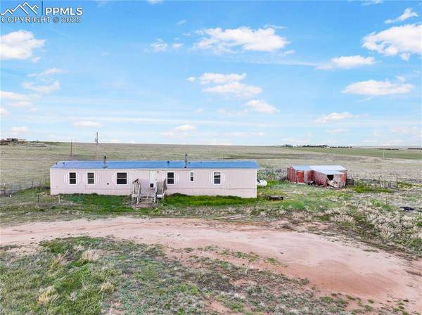 35275 Book RD, Yoder, CO 80864