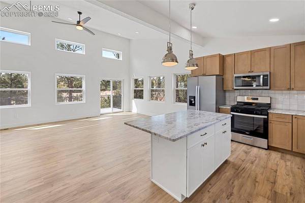 1328 N Mountain Estates RD, Florissant, CO 80816