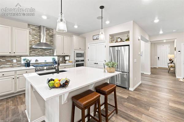 6001 Bennach Grove, Colorado Springs, CO 80927