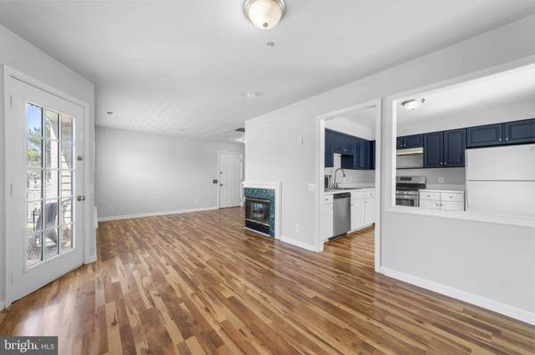 1202 CRESTMONT DR, Mantua, NJ 08051