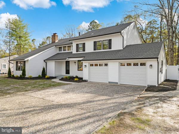 5 CHIPPENHAM DR, Voorhees, NJ 08043