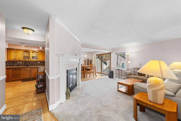 1008 SOCIETY HILL BLVD, Cherry Hill, NJ 08003