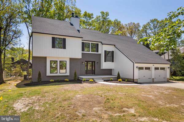 20 PROMENADE PL, Voorhees, NJ 08043