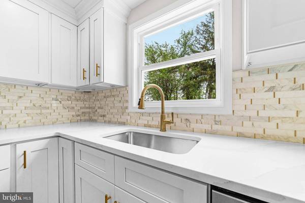 15 DUNLIN WAY, Sicklerville, NJ 08081