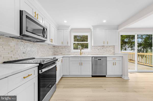 15 DUNLIN WAY, Sicklerville, NJ 08081