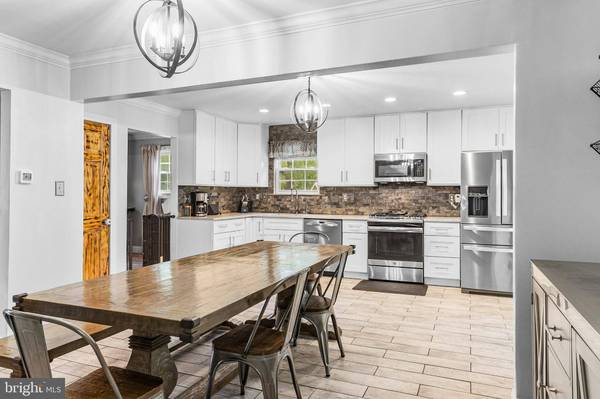 2298 ALBERT CT, Atco, NJ 08004