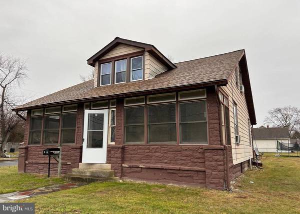 911 LAUREL RD, Lindenwold, NJ 08021