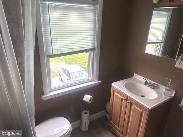 911 LAUREL RD, Lindenwold, NJ 08021