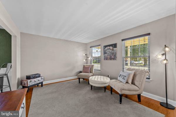 431 WASHINGTON ST, Gibbstown, NJ 08027