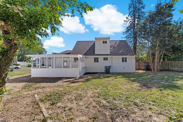 100 Colwick Dr, Somers Point, NJ 08244