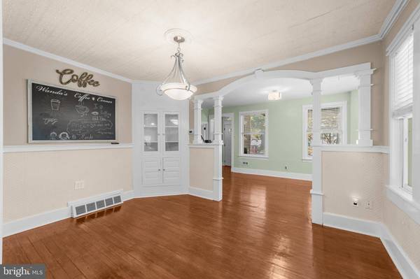 137 E ELM AVE, Lindenwold, NJ 08021