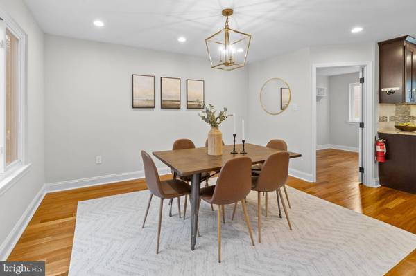 22 ACORN HILL DR, Voorhees, NJ 08043