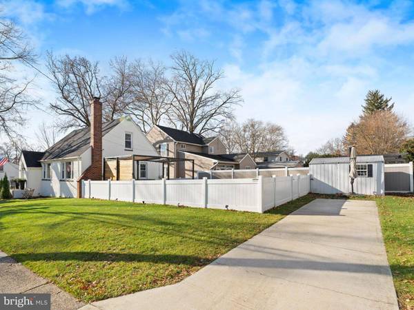 1601 OAK AVE, Haddon Heights, NJ 08035