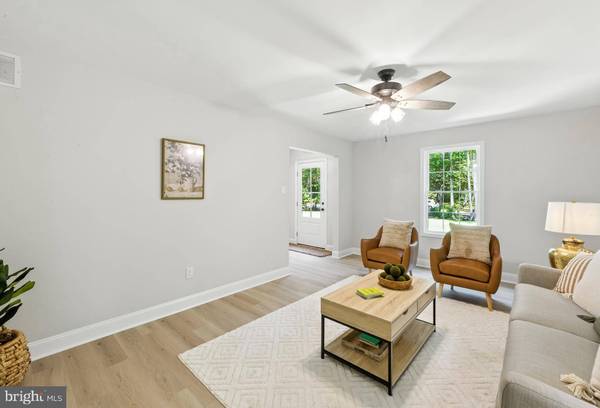 24 MUSKINGUM DR, Shamong, NJ 08088