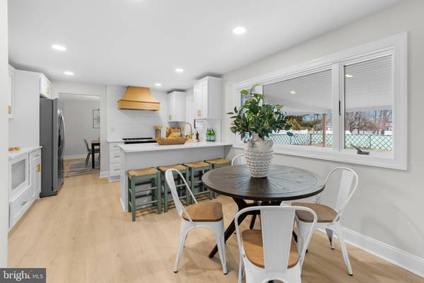 503 VALLEY RUN DR, Cherry Hill, NJ 08002