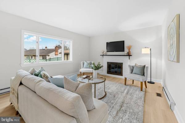 503 VALLEY RUN DR, Cherry Hill, NJ 08002