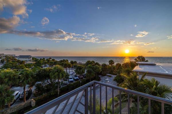 1800 GULF BLVD #1, Indian Rocks Beach, FL 33785