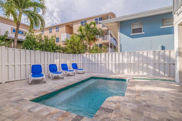 1800 GULF BLVD #1, Indian Rocks Beach, FL 33785