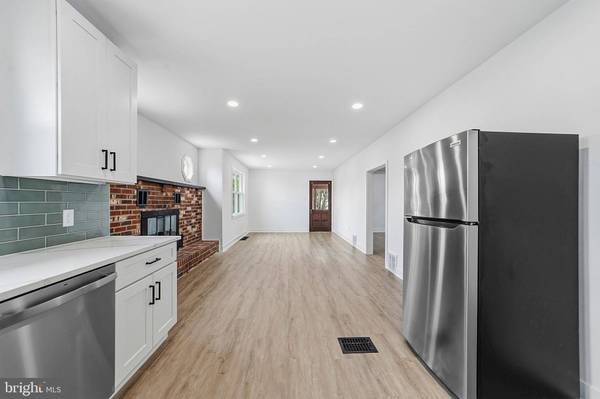 615 GREEN AVE, Mount Ephraim, NJ 08059