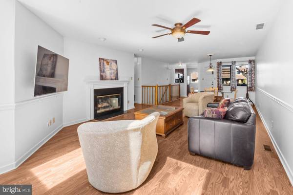 1202 AUGUSTA CIR, Mount Laurel, NJ 08054