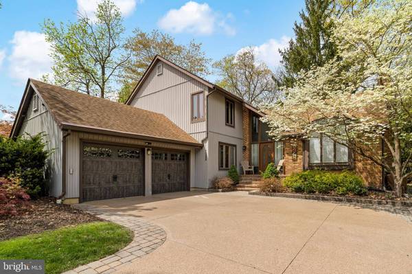 1032 RED OAK DR, Cherry Hill, NJ 08003