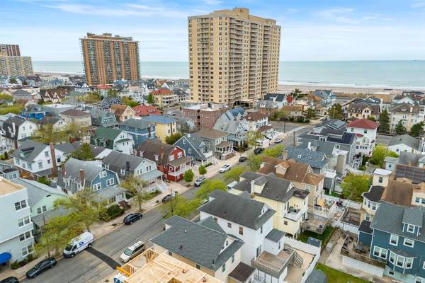 10 S Nashville Ave, Ventnor, NJ 08406