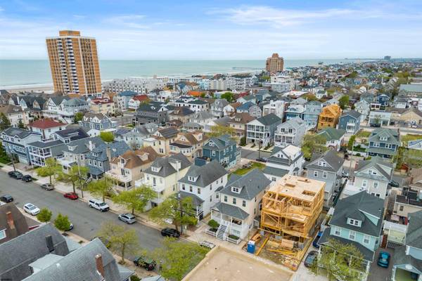 10 S Nashville Ave, Ventnor, NJ 08406