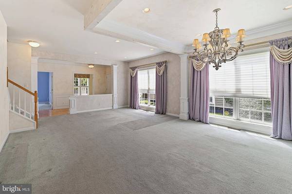 48 FESTIVAL DR, Voorhees, NJ 08043