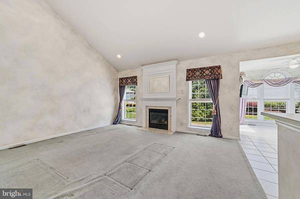 48 FESTIVAL DR, Voorhees, NJ 08043