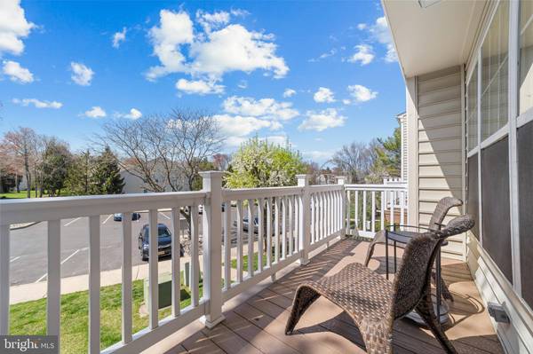 1202 CRESTMONT DR, Mantua, NJ 08051