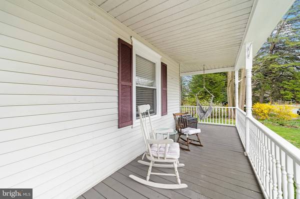 445 LINDEN AVE, Woodbury Heights, NJ 08097