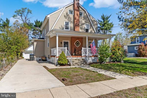 5 MCPHELIN AVE, Cherry Hill, NJ 08034