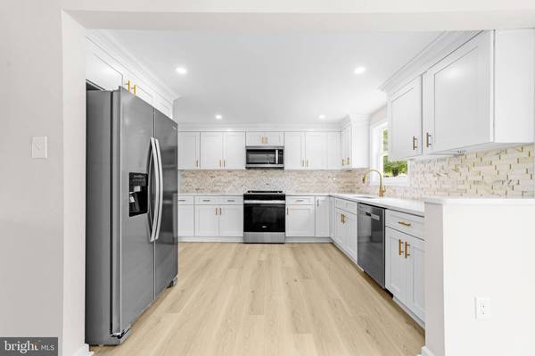 15 DUNLIN WAY, Sicklerville, NJ 08081