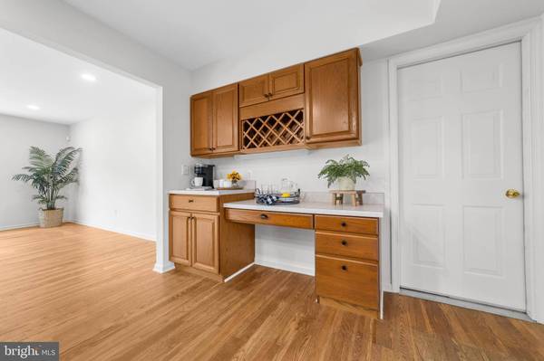 34 MERIBROOK CIR, Willingboro, NJ 08046